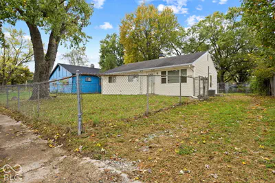 1931 Brentwood Drive, Anderson - 2