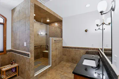 7511 Poplar Point Drive, Trafalgar - 39