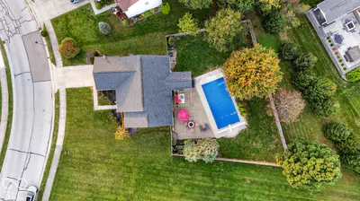 3786 Challenger Drive, Westfield - 33