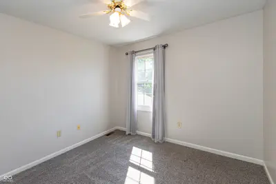 10950 Midnight Pass, Fishers - 23