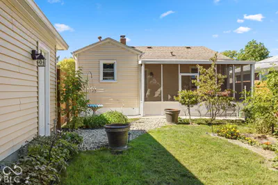 415 11th Avenue, Beech Grove - 28