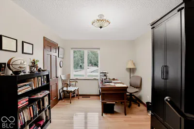 12108 Windsor Drive, Carmel - 52