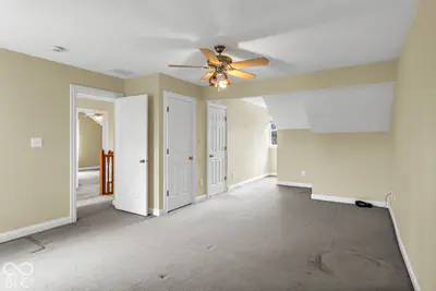 6763 Woodcliff Circle, Zionsville - 28