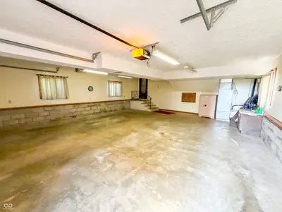 10449 W 300 S, Jamestown - 26