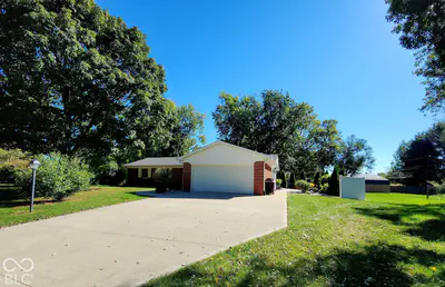1345 Crest Court, Plainfield - 44