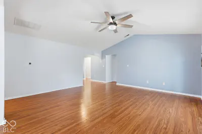 6276 Briargate Drive, Zionsville - 9