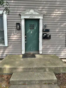 4502 Unit 1 E Washington Street, Indianapolis - 2