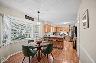 651 Hawthorne Drive, Carmel - 8