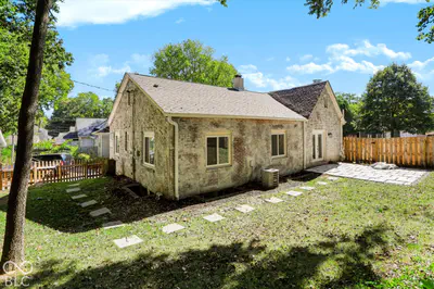 132 W 41st Street, Indianapolis - 45