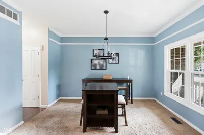9801 Logan Lane, Fishers - 14