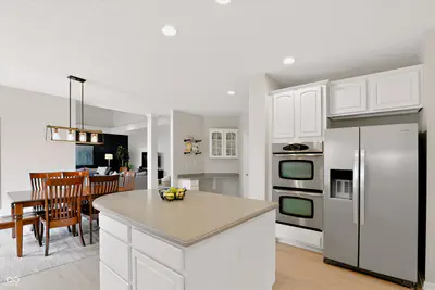 8838 Pin Oak Drive, Zionsville - 12