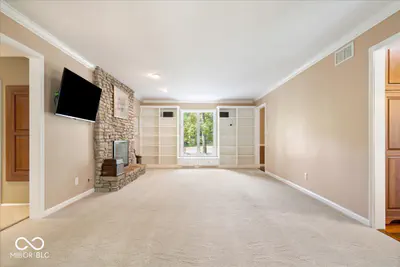 11715 Rolling Springs Drive, Carmel - 18
