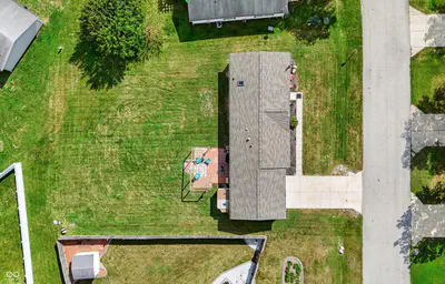 150 Sunset Court, Cicero - 45