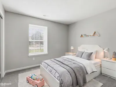 444 E Pine Ridge Drive, Westfield - 29