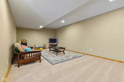 9643 W 600 N, Thorntown - 32