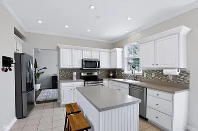1049 Statesman Drive, Brownsburg - 26