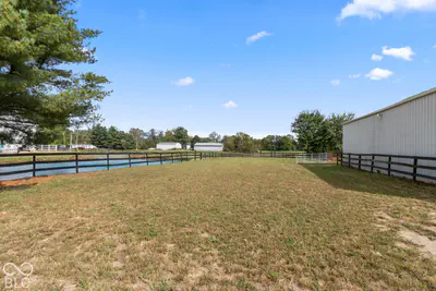 7165 Base Road, North Vernon - 23