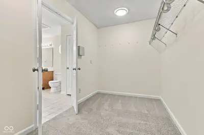 6538 Abby Lane, Zionsville - 38