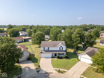 8146 Sunset Court, Columbus - 60