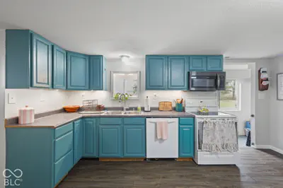 8608 State Road 42, Monrovia - 14