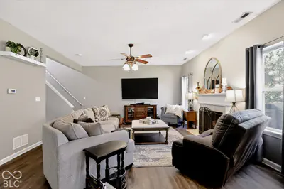 3553 White Cliff Way, Whitestown - 8