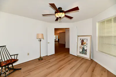 533 Blue Spring Drive, Indianapolis - 16