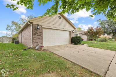 6914 Kirkwood Club Drive, Indianapolis - 4