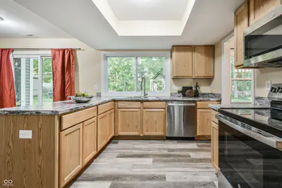 600 Leisure Lane, Greenwood - 11