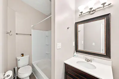 414 Sleepy Hollow Drive, Plainfield - 24