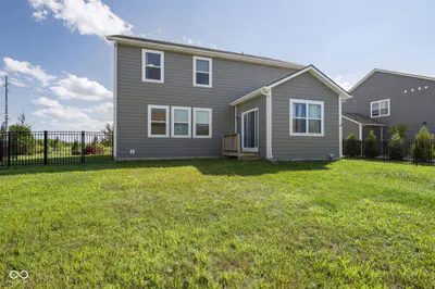 15306 Dawn Run Drive, Fishers - 40