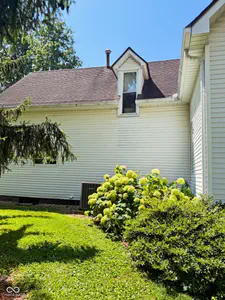 215 College Street, Rockville - 51