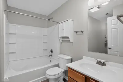 2828 Earlswood Lane, Indianapolis - 18