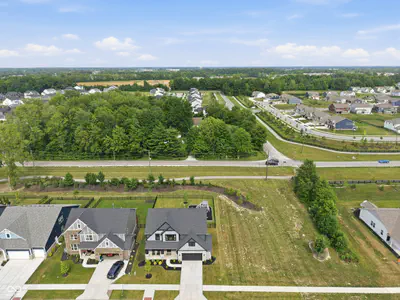19885 Boulder Brook Lane, Westfield - 44