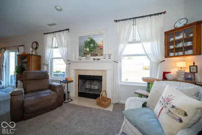 3769 Tartan Trail, Whitestown - 8