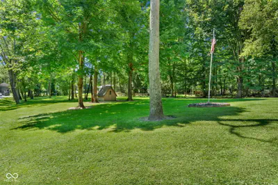 5432 Whittier Drive, Knightstown - 39