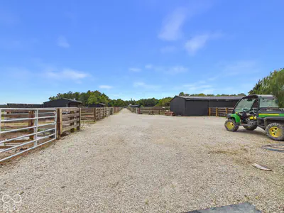 11104 County Road 1050, Stilesville - 18