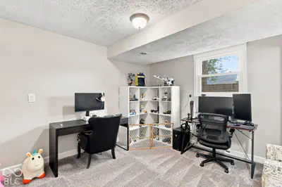 1159 Cambridge Drive, Greenwood - 28