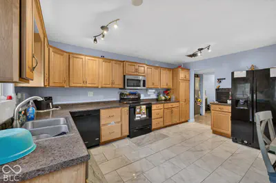 9106 Broken Arrow Road, Indianapolis - 7