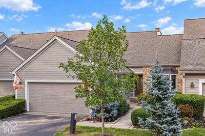8335 Sand Point Way #6, Indianapolis