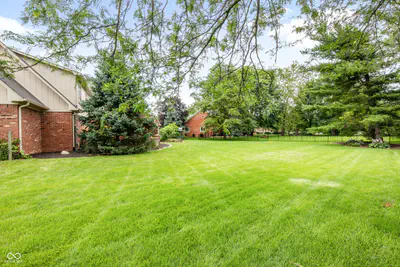 10414 Quiet Drive, Indianapolis - 42