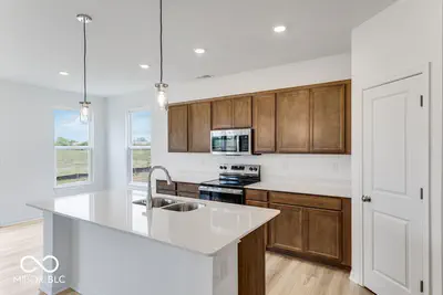 2065 Oak Terrace Court, Shelbyville - 9