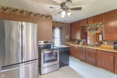959 Lincoln Street, Martinsville - 9