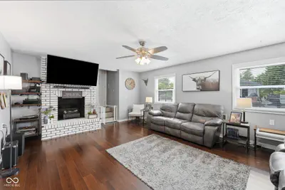 7430 Little Oak Lane, Indianapolis - 18