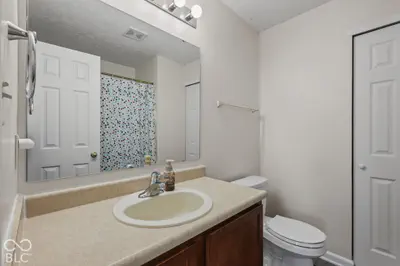 7829 Sergi Canyon Drive, Indianapolis - 32