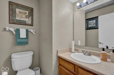 9737 Piper Lake Drive, Indianapolis - 11