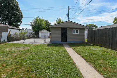 1541 Finley Avenue, Indianapolis - 32