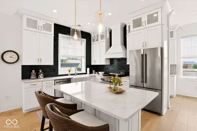 920 Veterans Way, Carmel - 11