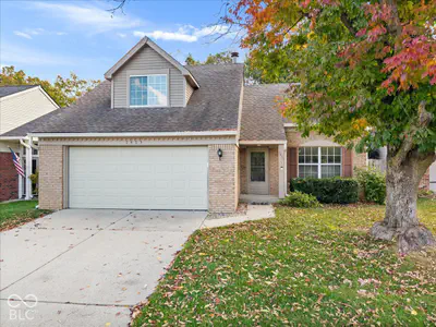 7475 Wood Court, Fishers - 2
