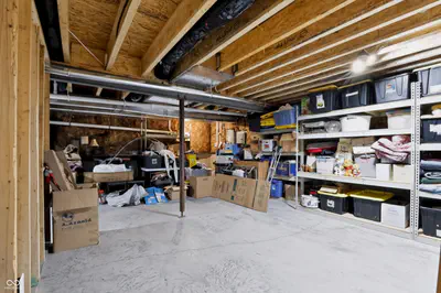 15648 Byrding Drive, Westfield - 44