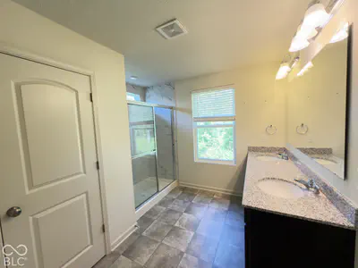 5370 Lavender Drive, Plainfield - 33